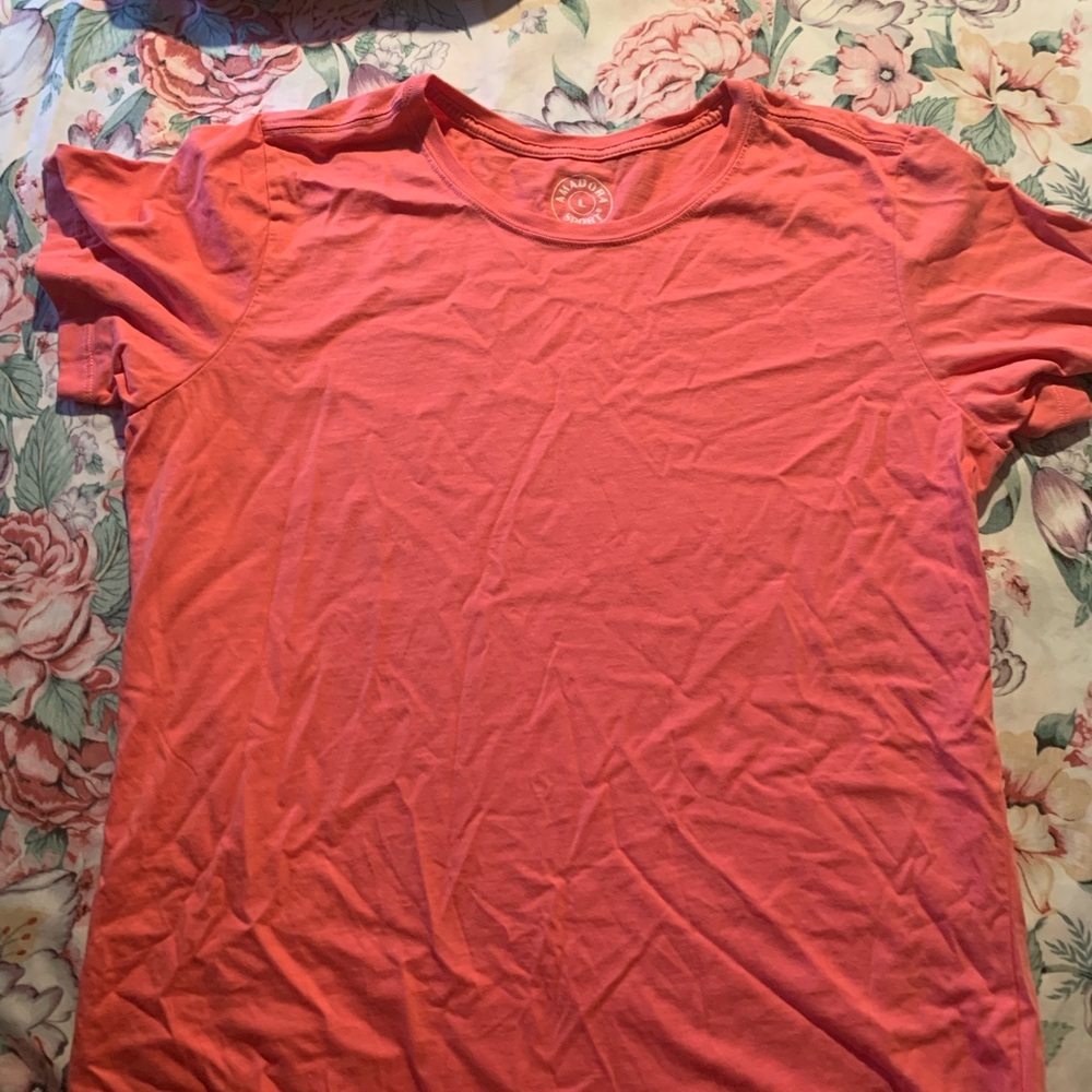ADORA Pink Short Sleeve Tee Size Large